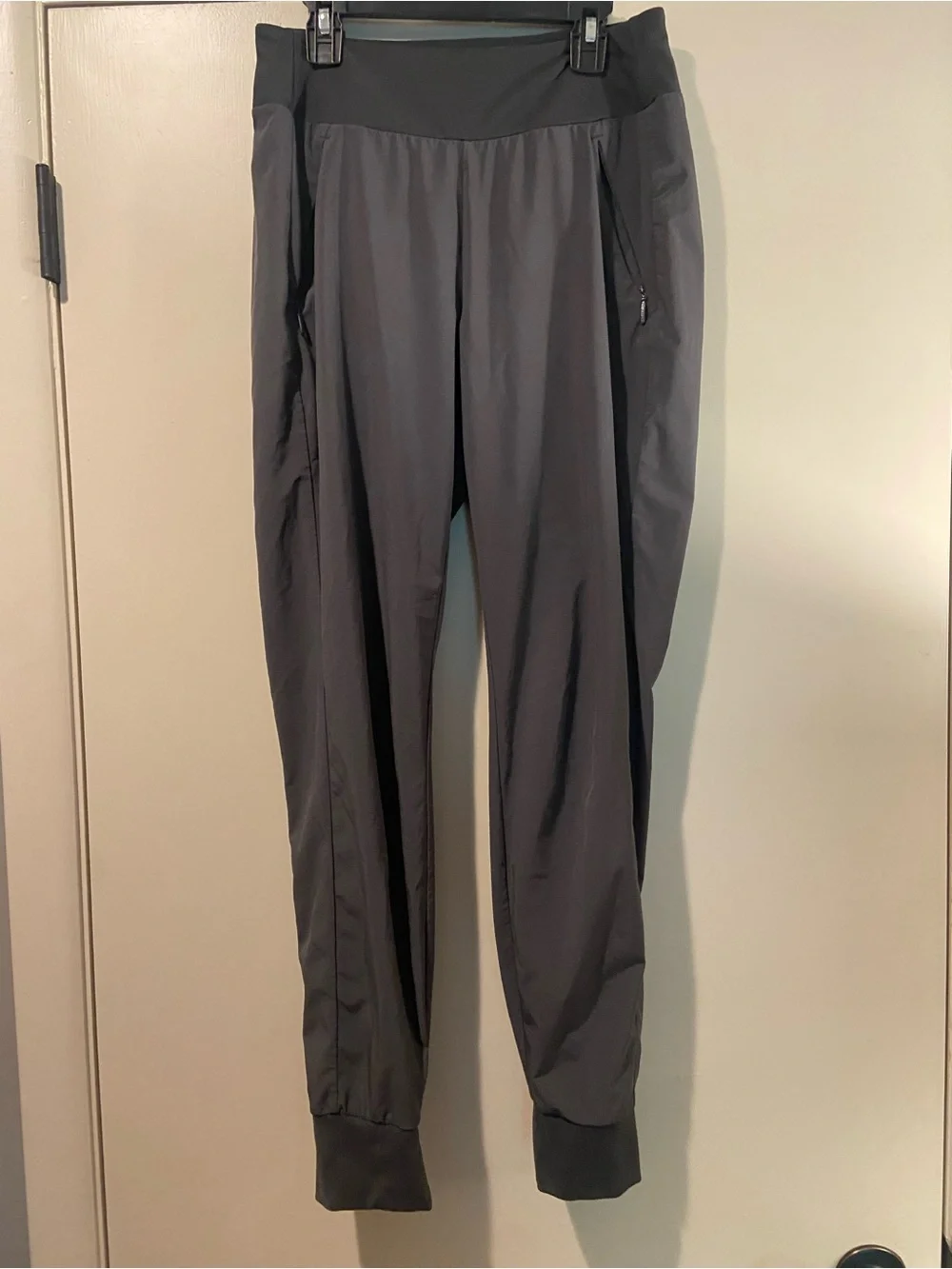 Athleta Bundle - 2 size 2 pants - Picture 7 of 11